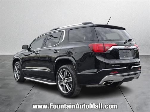 2019 GMC Acadia Denali