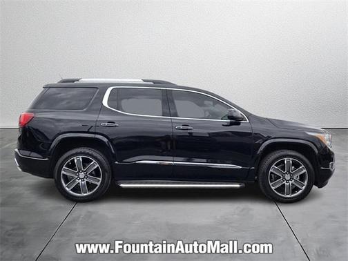 2019 GMC Acadia Denali