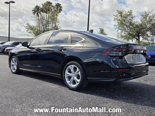 Crystal Black Pearl 2024 Honda Accord LX