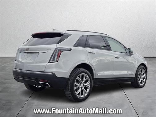 2020 Cadillac XT5 Sport