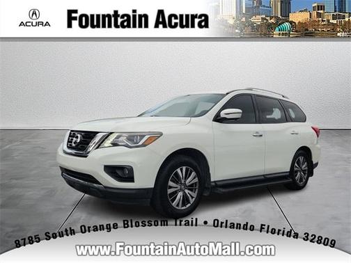 2018 Nissan Pathfinder SL