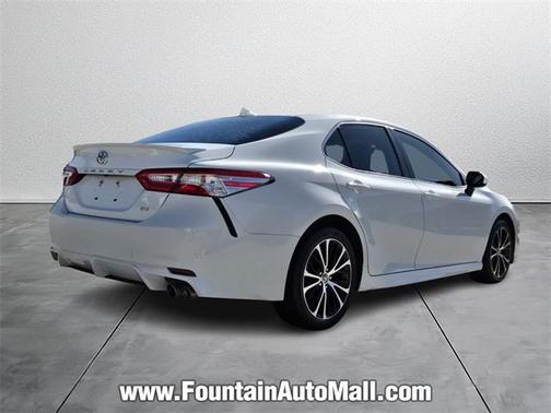 2020 Toyota Camry 