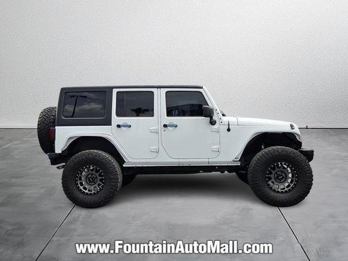Bright White Clearcoat 2015 Jeep Wrangler Unlimited Rubicon