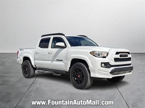 2017 Toyota Tacoma SR5