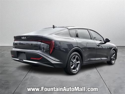 2025 Kia K4 