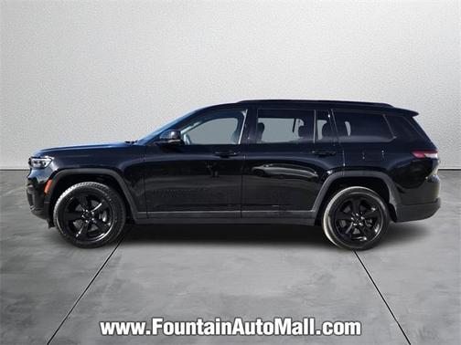 2022 Jeep Grand Cherokee L Laredo