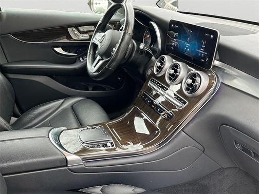 2022 Mercedes-Benz GLC 300 Base