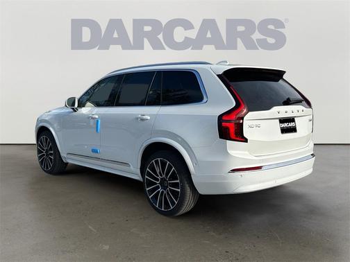 2026 Volvo XC90 B6 Plus 7-Seater