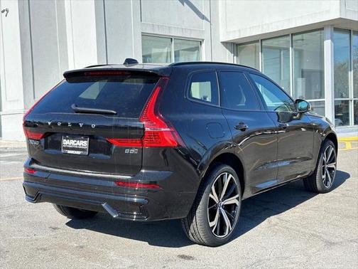 2025 Volvo XC60 B5 Ultra