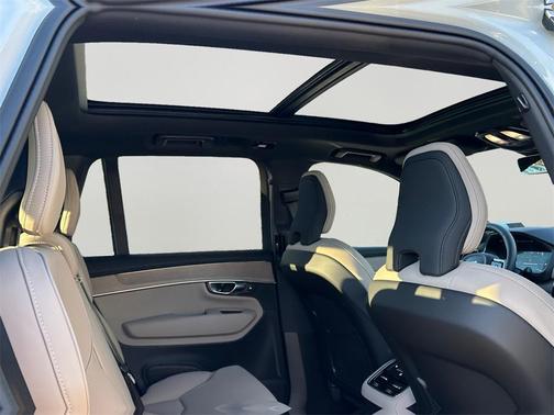 2026 Volvo XC90 B6 Plus 7-Seater