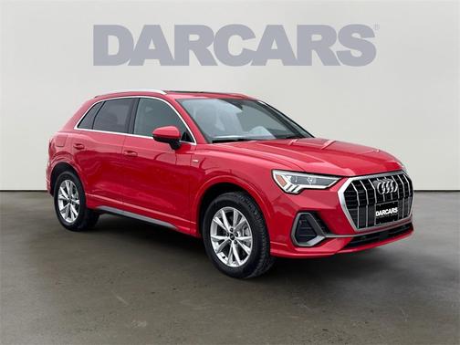 2025 Audi Q3 Premium 45 TFSI S line quattro Tiptronic