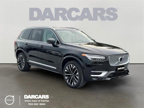 2023 Volvo XC90 B5 Plus
