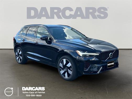 2023 Volvo XC60 Recharge Plug-In Hybrid T8 Ultimate Dark Theme