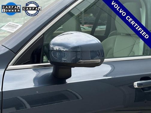 2022 Volvo XC90 T6 Inscription