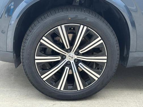 2022 Volvo XC90 T6 Inscription