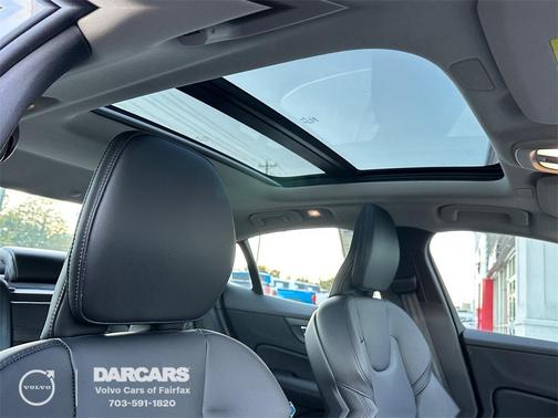 2025 Volvo S60 B5 Core