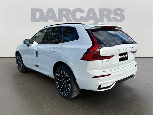 2026 Volvo XC60 B5 Ultra