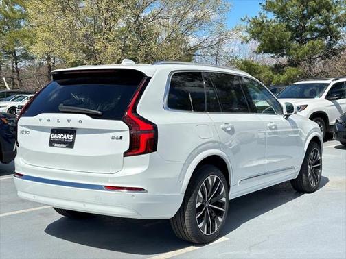 2025 Volvo XC90 B6 Plus 7-Seater