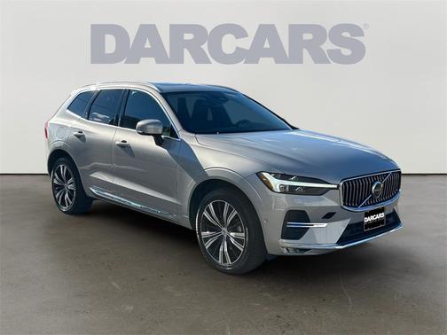 2023 Volvo XC60 B5 Plus Bright Theme
