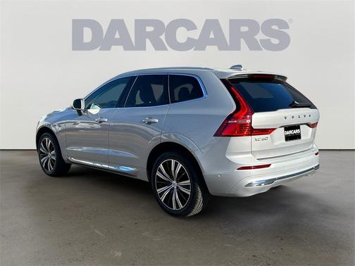 2023 Volvo XC60 B5 Plus Bright Theme