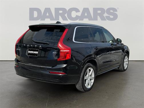 2023 Volvo XC90 B5 Core
