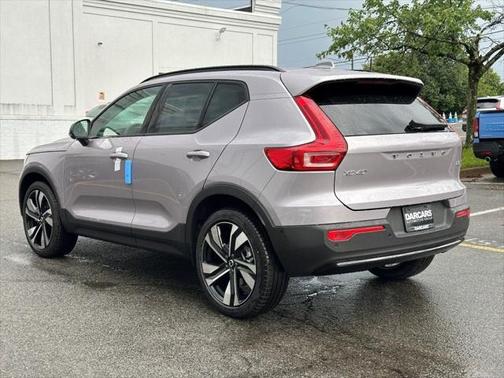 2026 Volvo XC40 B5 Ultra