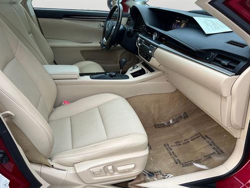 2015 Lexus ES 350 Base