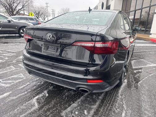 2022 Volkswagen Jetta GLI 2.0T Autobahn