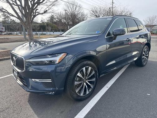 2023 Volvo XC60 B5 Core