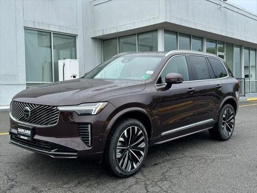 2025 Volvo XC90 B6 Ultra