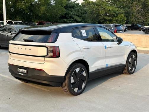 2025 Volvo EX30 Twin Motor Plus
