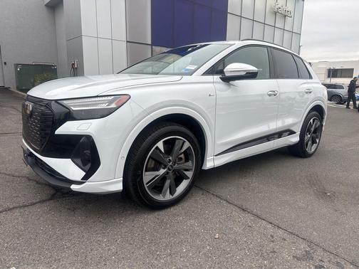 2023 Audi Q4 e-tron Prestige 50 quattro