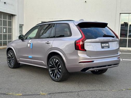 2026 Volvo XC90 B6 Ultra Dark Theme 7-Seater