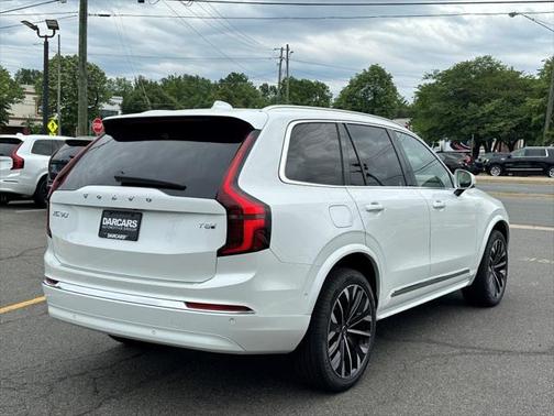 2025 Volvo XC90 Plug-In Hybrid T8 Ultra 7-Seater