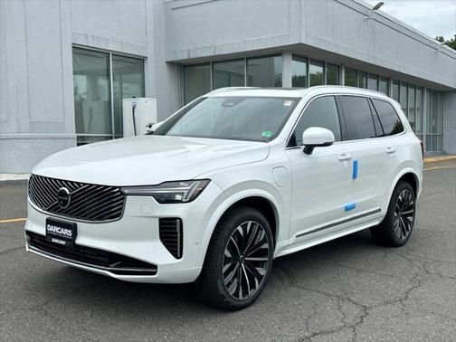 2025 Volvo XC90 Plug-In Hybrid T8 Ultra 7-Seater