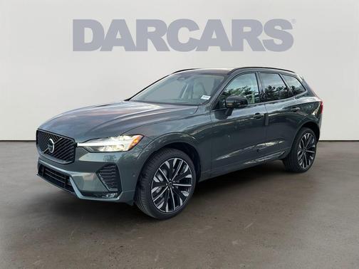 2026 Volvo XC60 B5 Ultra