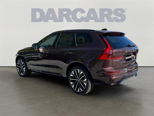 2026 Volvo XC60 B5 Ultra