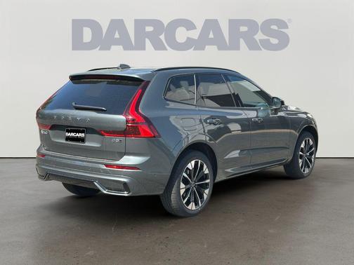 Forest Lake 2026 Volvo XC60 B5 Plus