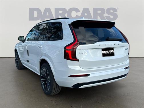 2026 Volvo XC90 B6 Ultra Dark Theme 6-Seater
