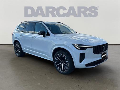 2026 Volvo XC90 B6 Ultra Dark Theme 6-Seater