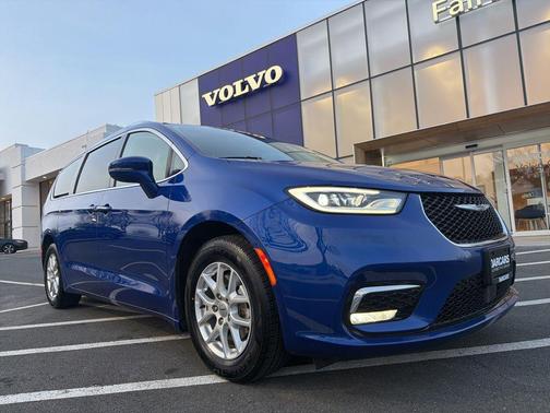 2021 Chrysler Pacifica Touring L