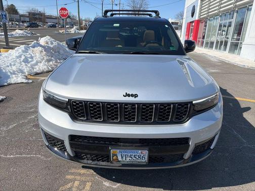 2025 Jeep Grand Cherokee L Summit