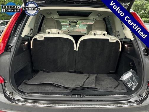 2024 Volvo XC90 Recharge Plug-In Hybrid T8 Plus Bright Theme 7-Seater