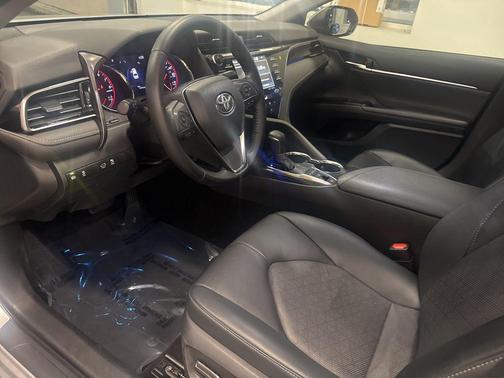 2019 Toyota Camry XSE