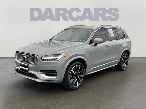2024 Volvo XC90 B6 Plus Bright Theme 7-Seater