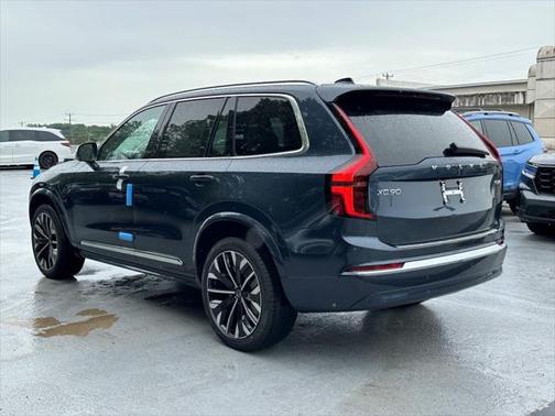 2025 Volvo XC90 Plug-In Hybrid T8 Ultra 7-Seater
