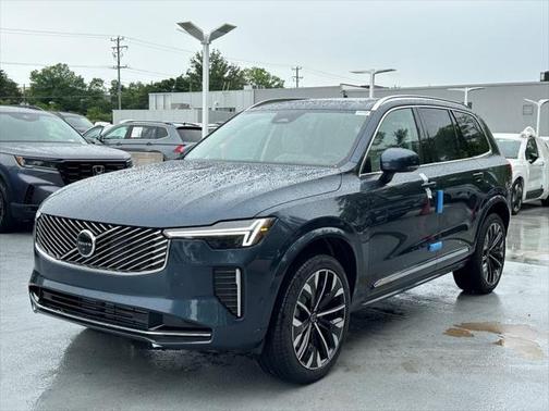 2025 Volvo XC90 Plug-In Hybrid T8 Ultra 7-Seater