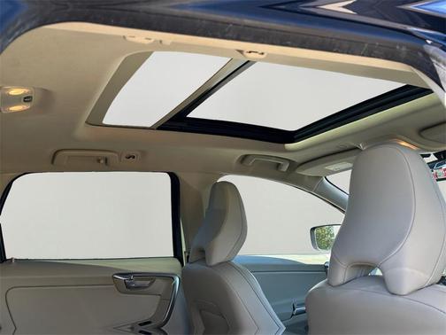 2013 Volvo XC60 3.2 Platinum