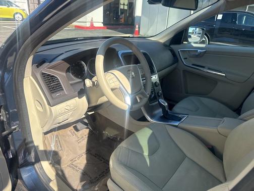 2013 Volvo XC60 3.2 Platinum
