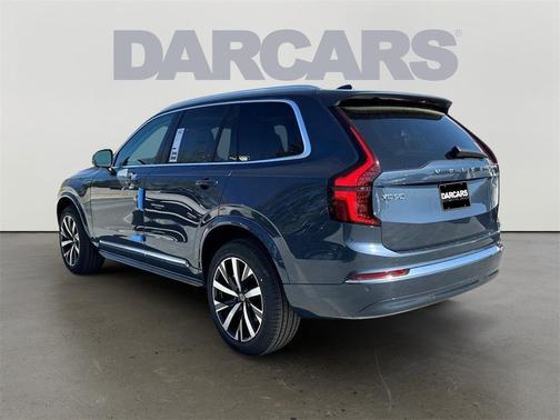 2025 Volvo XC90 B6 Core